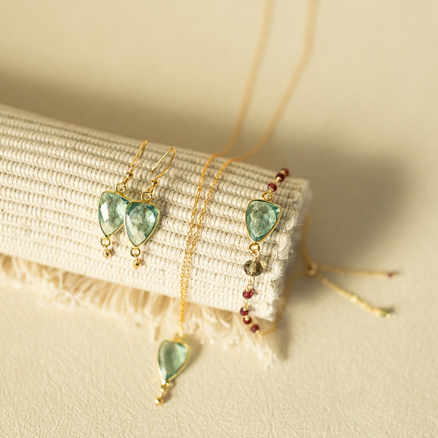 London Blue Gold Isla Collection