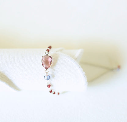 Rhodolite Garnet Gold Isla Bracelet
