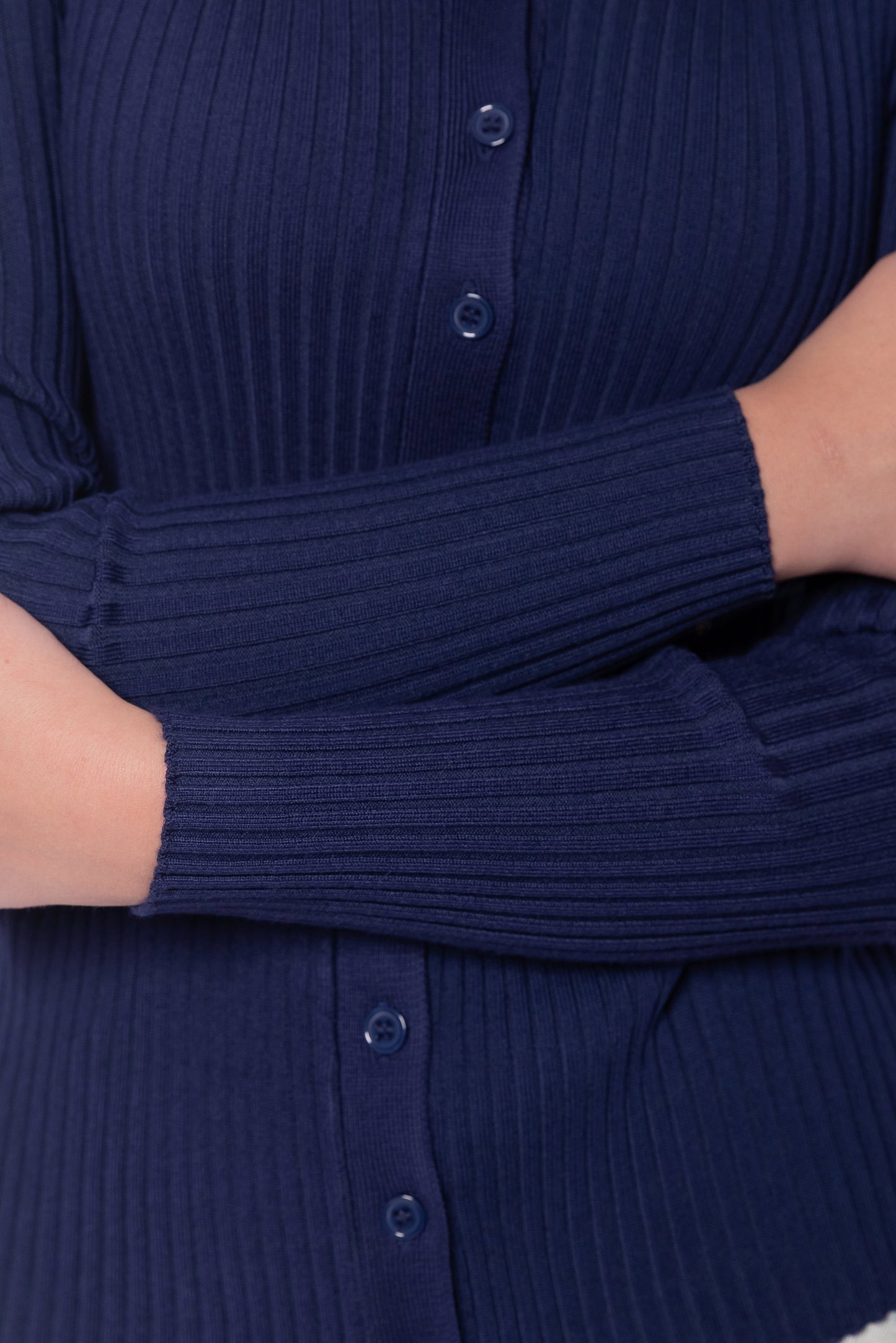 Moss Cardigan (Navy)