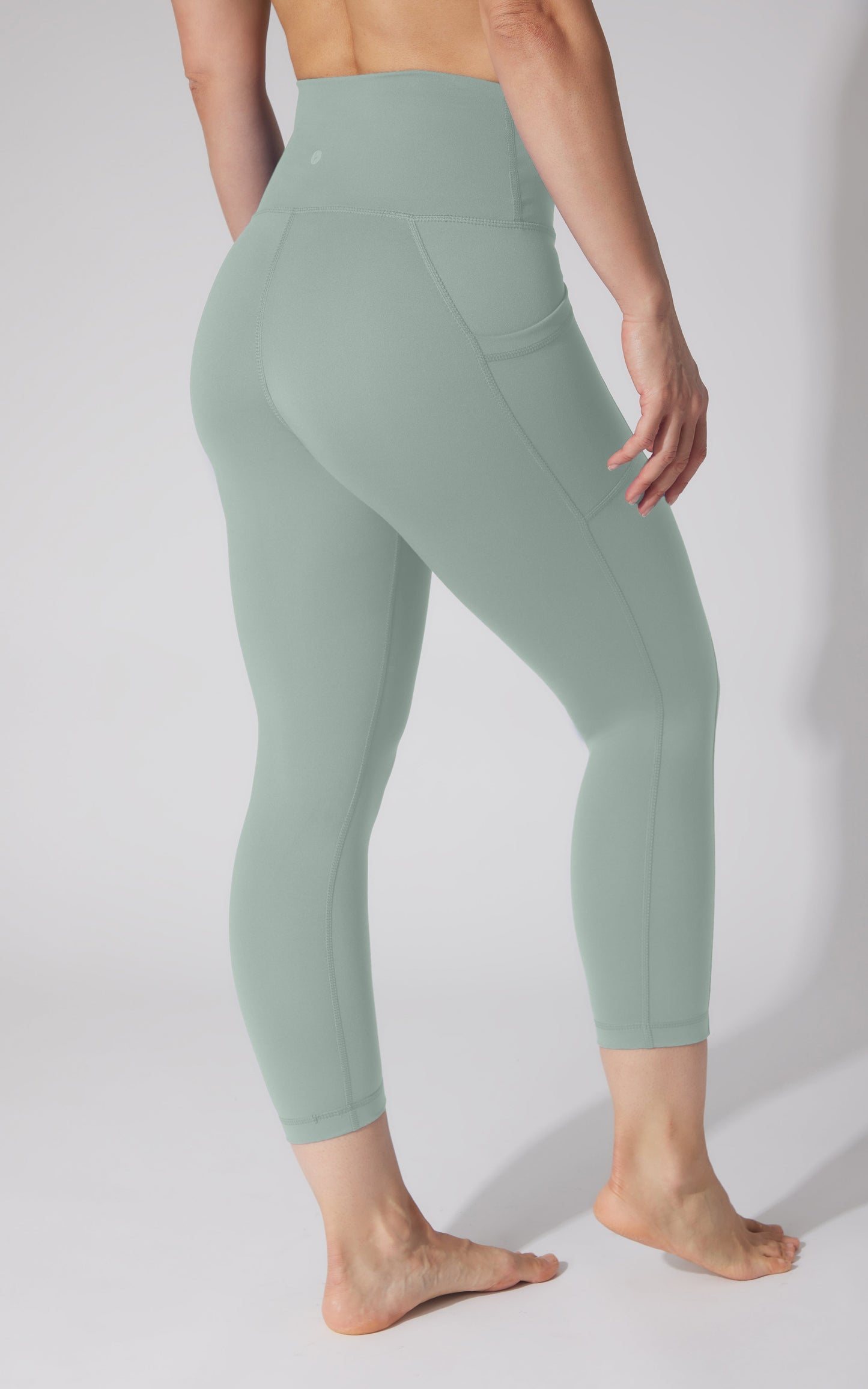 2 PK Interlock Side Pocket and Everyday Capris