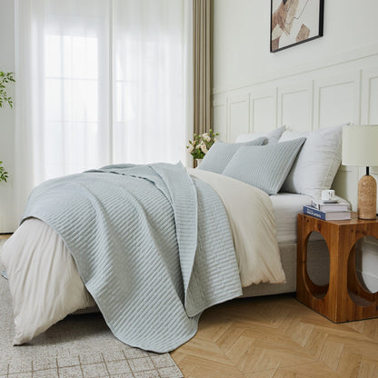 3-Piece Seersucker Textured Quilt & Sham Set