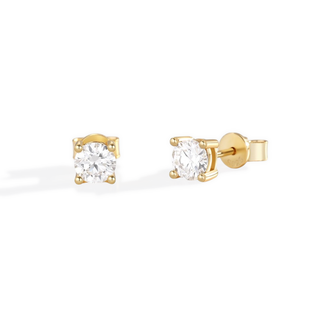 Mint & Lily Classic Diamond Stud Earrings