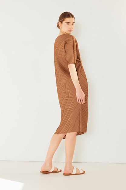 Marina West D03BT Pleated Dolman Sleeve Dress