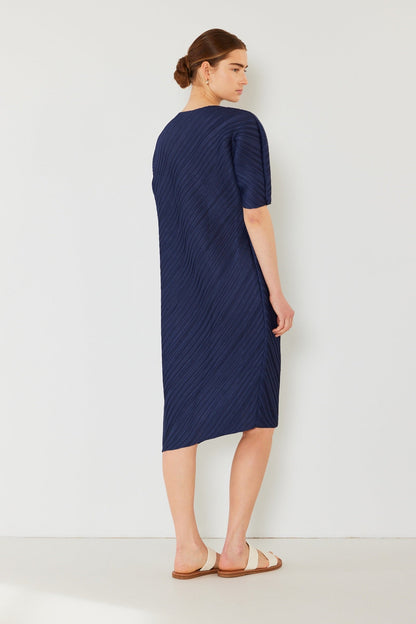 Marina West D03BT Pleated Dolman Sleeve Dress