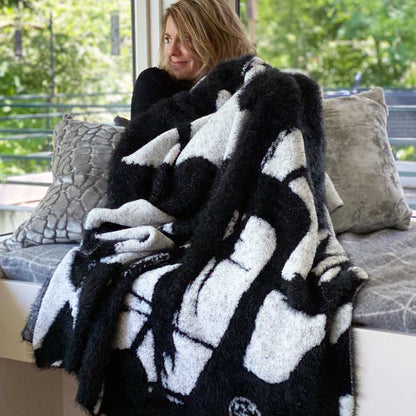 Dream | Jumper Maybach – White Winds