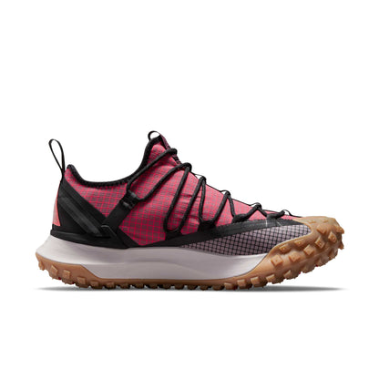 Nike Men's Acg Mountain Fly Low 'Flash Crimson' Sneakers
