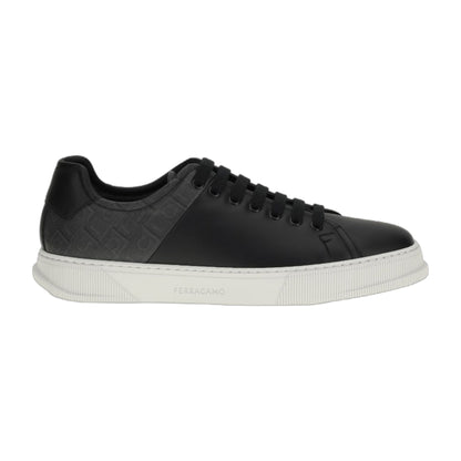 Sneakers Calfskin Black