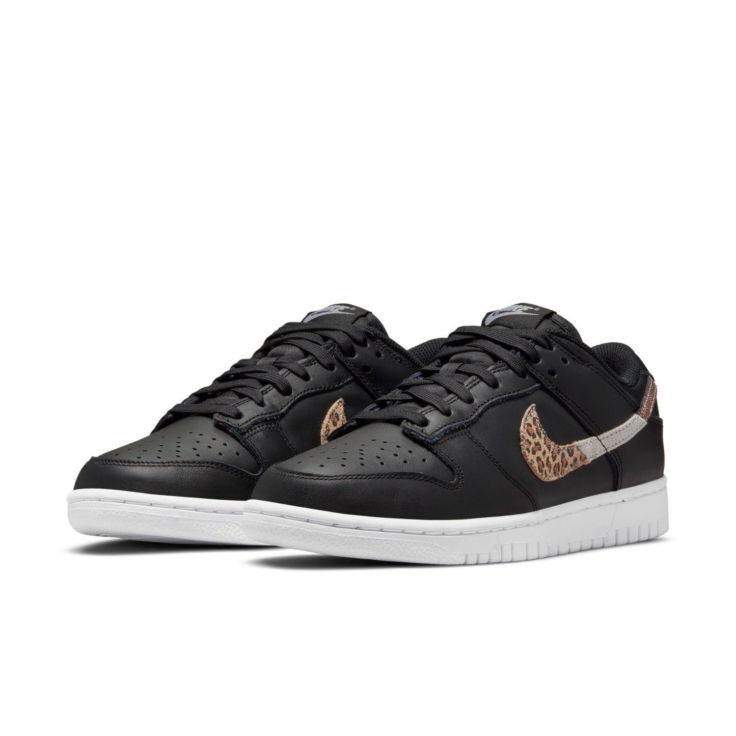 Nike Women's Dunk Low Se 'Primal Black' W Sneakers