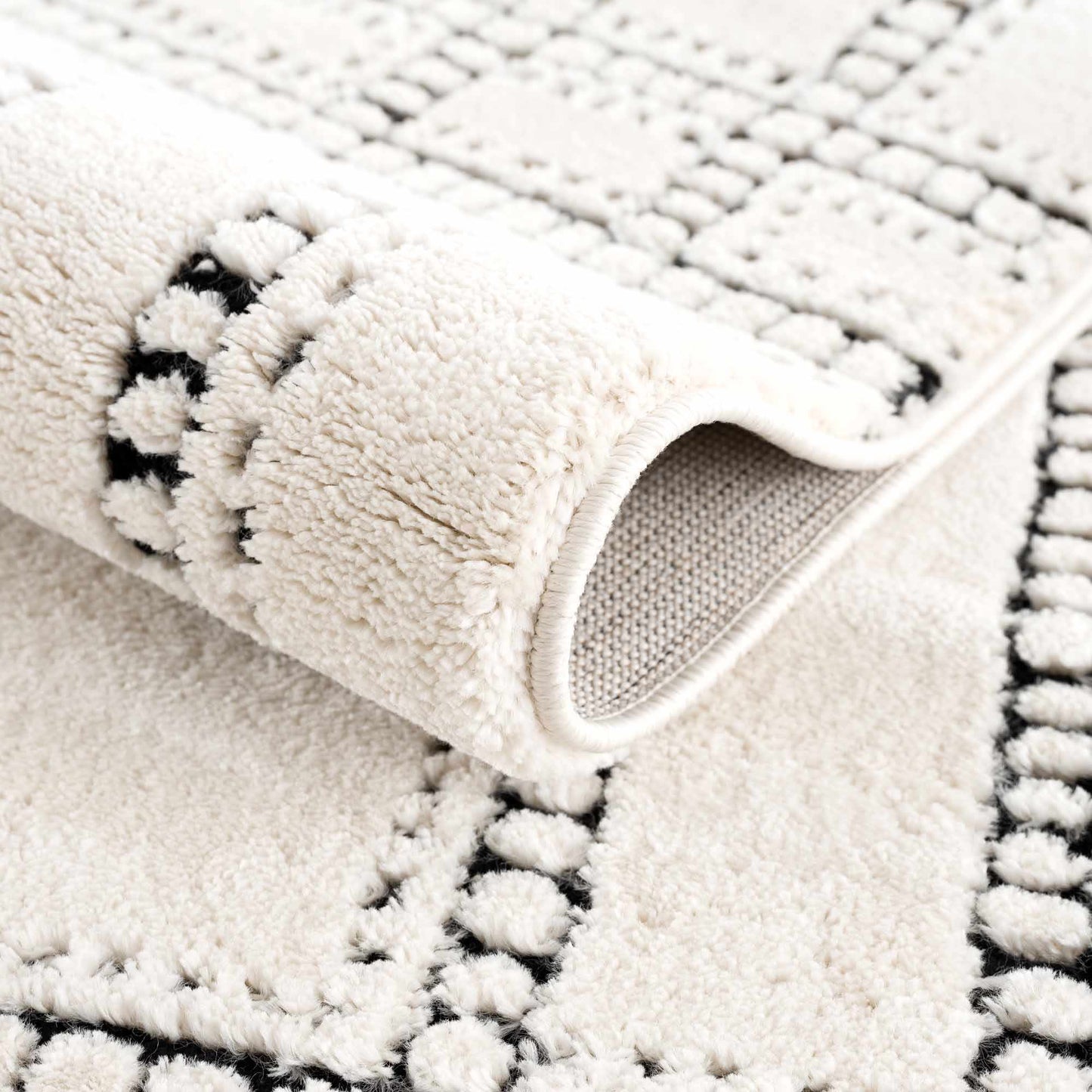 Ryuu Black & White Area Rug - Clearance