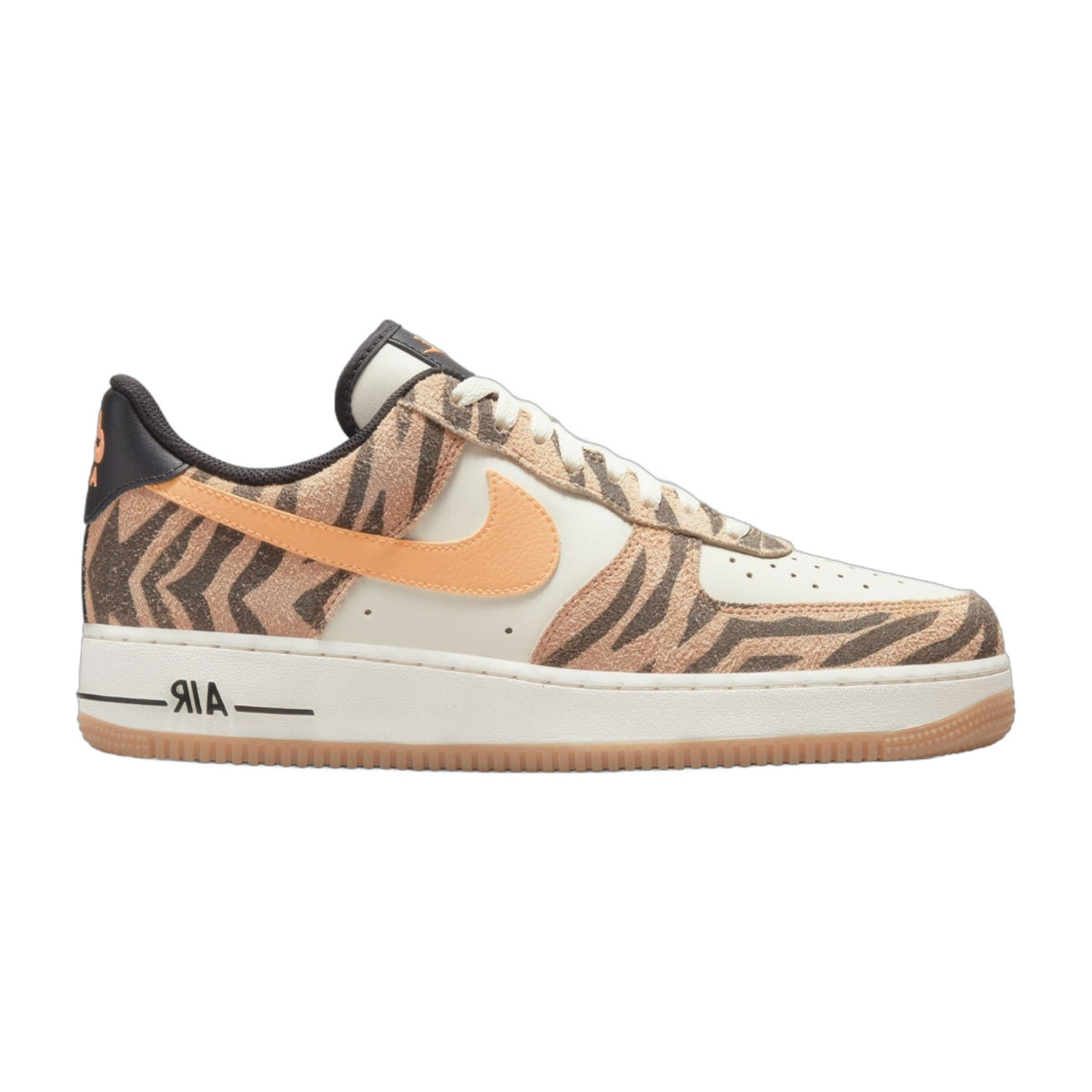Nike Men's Air Force 1 '07 Prm Sneakers