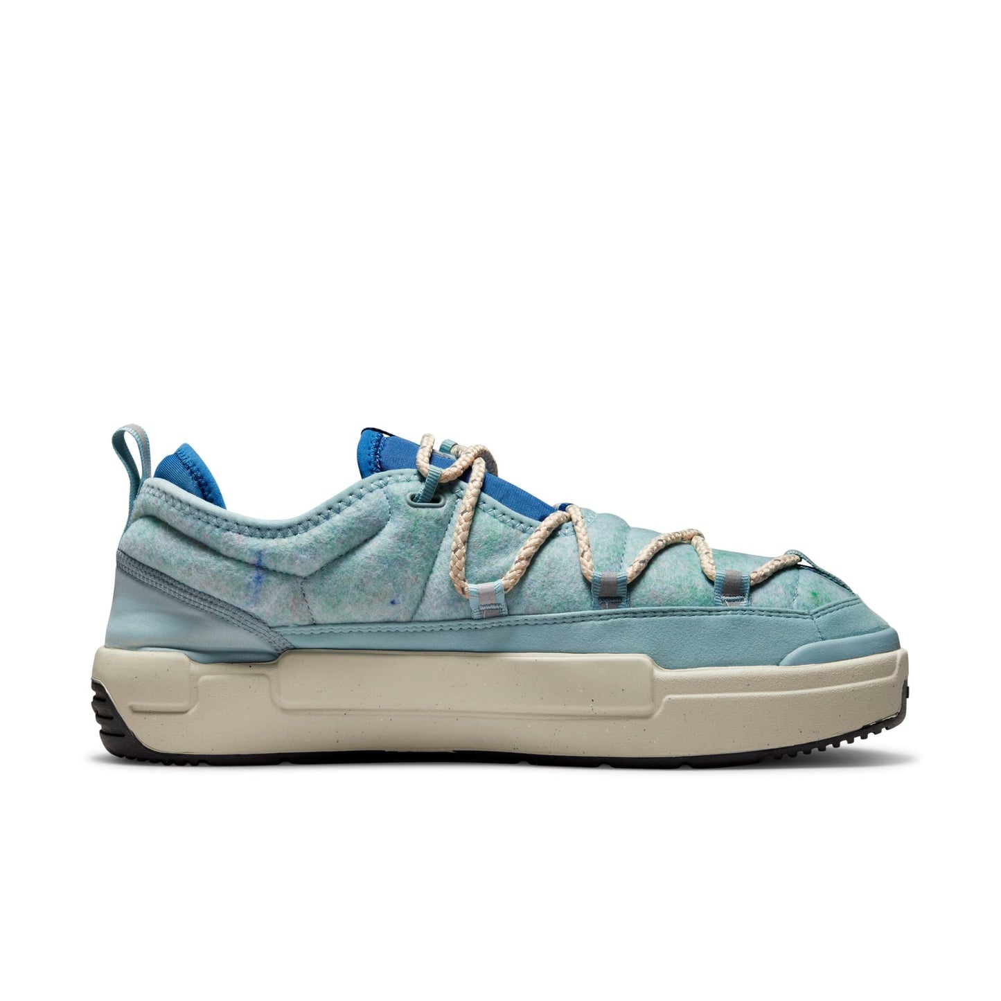 Nike Men's Offline Pack 'Ocean Cube Sanddrift' Shoes