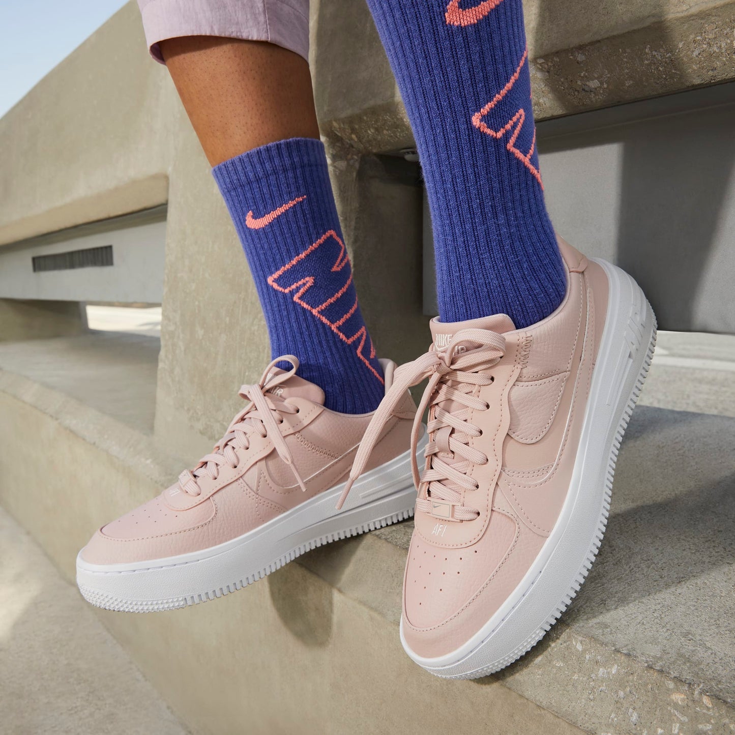 Nike Women's Air Force 1 Low Plt.Af.Orm 'Pink Oxford' Sneakers