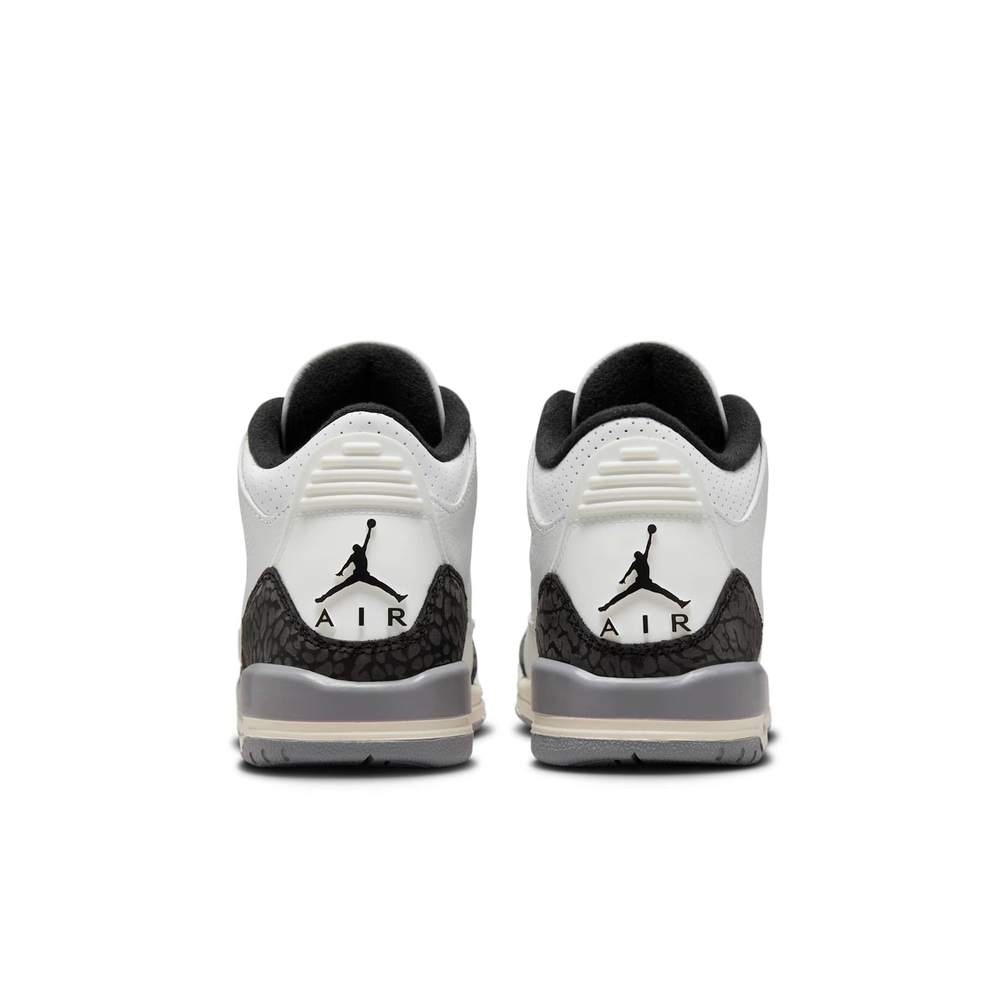 Air Jordan Grade School Retro 3 Sneakers