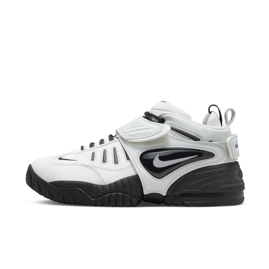 Nike Men's Air Adjust Force Sneakers