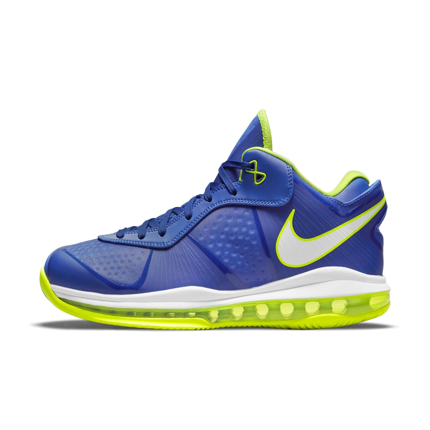 Nike Men's Lebron Viii V/2 Low Qs Sneakers