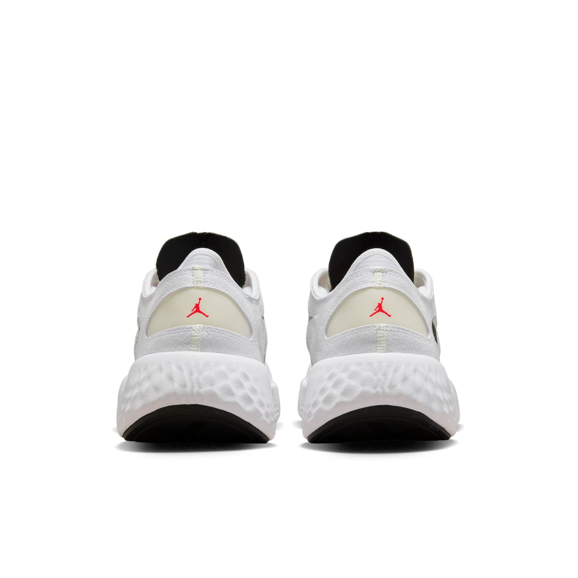 White/Chile Red-Black-