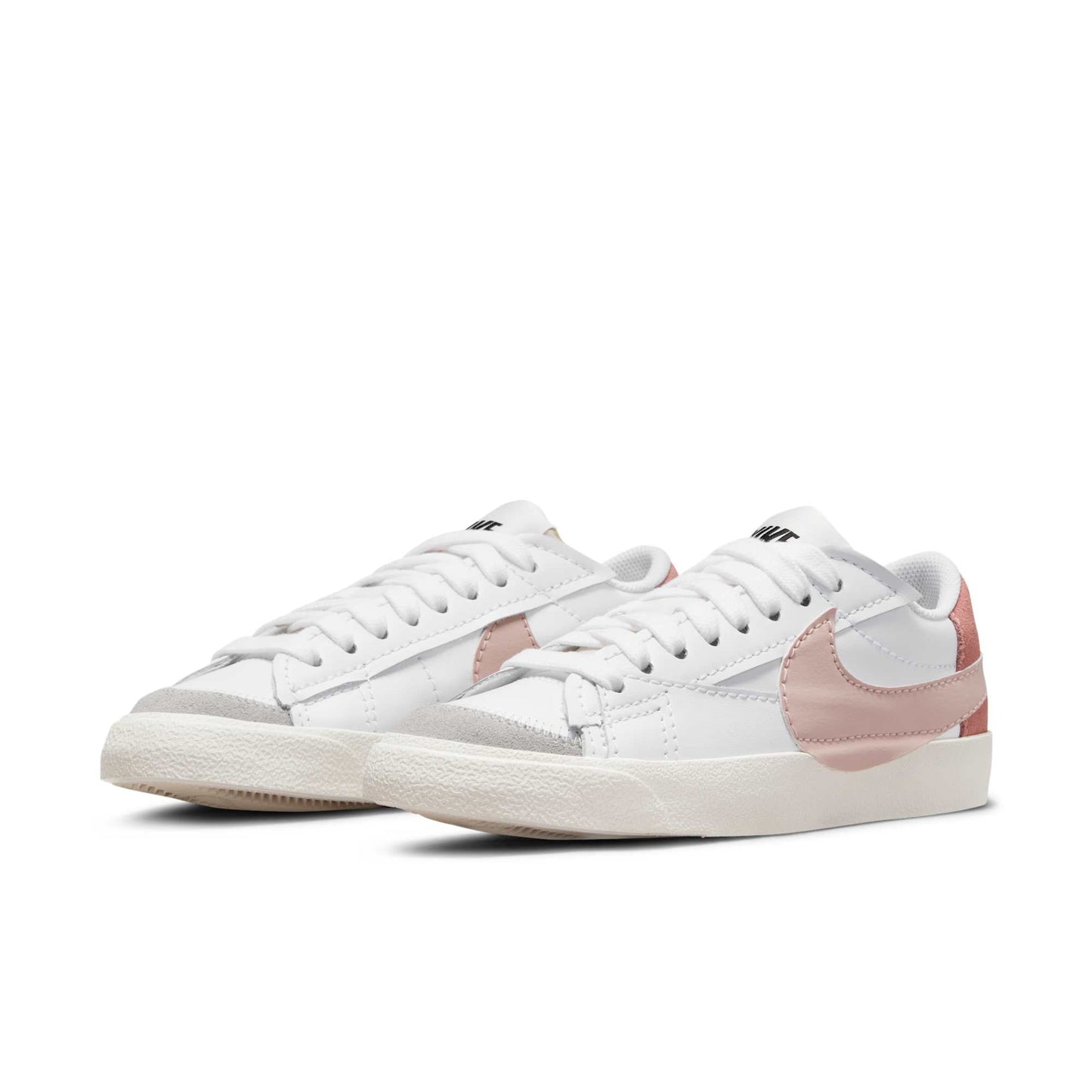 Nike Women's Blazer Low '77 Jumbo Sneakers