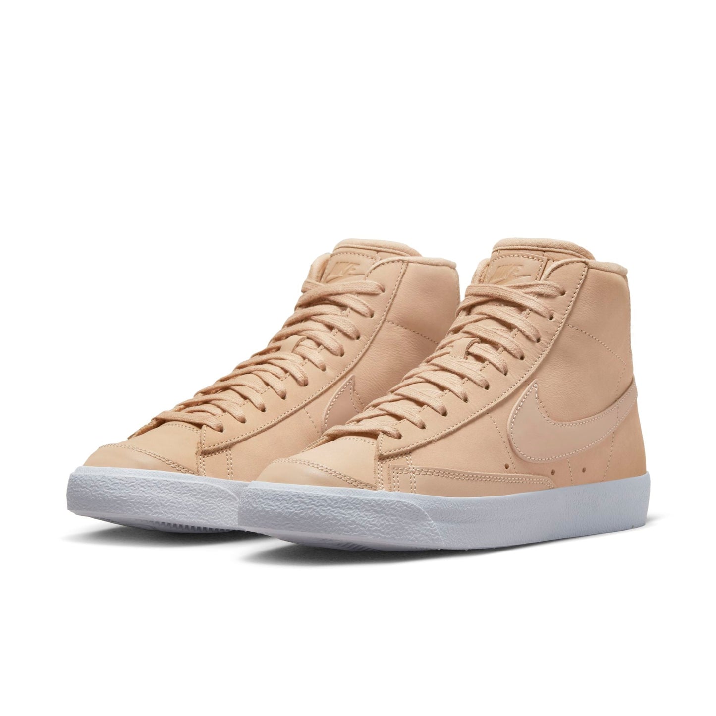 Nike Women's Blazer Mid Lx W Sneakers