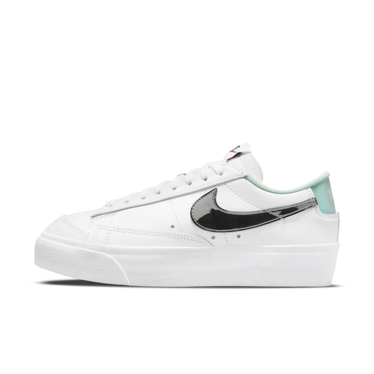 Nike Women's Blazer Low Platform W Sneakers