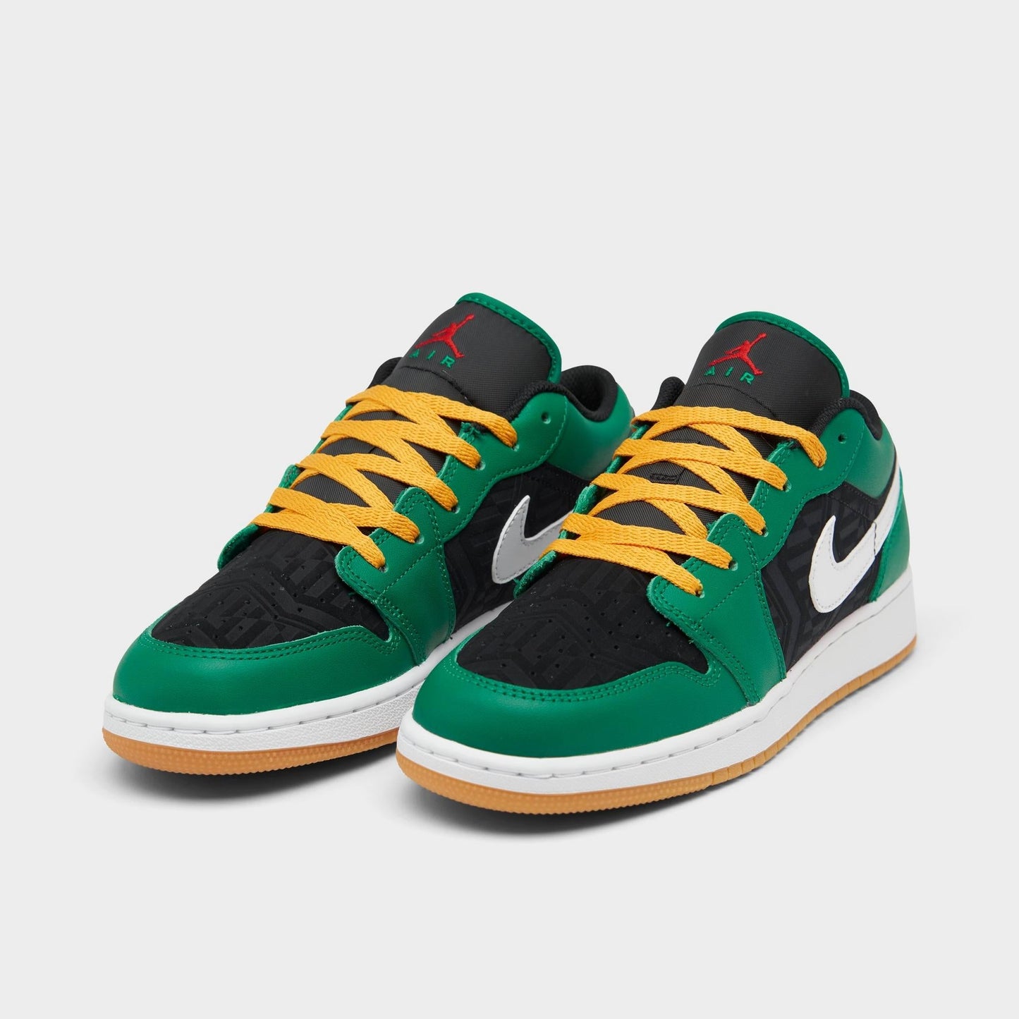 Grade School Air Jordan Retro 1 Low Se 'Holiday Special (2022)' (Gs)