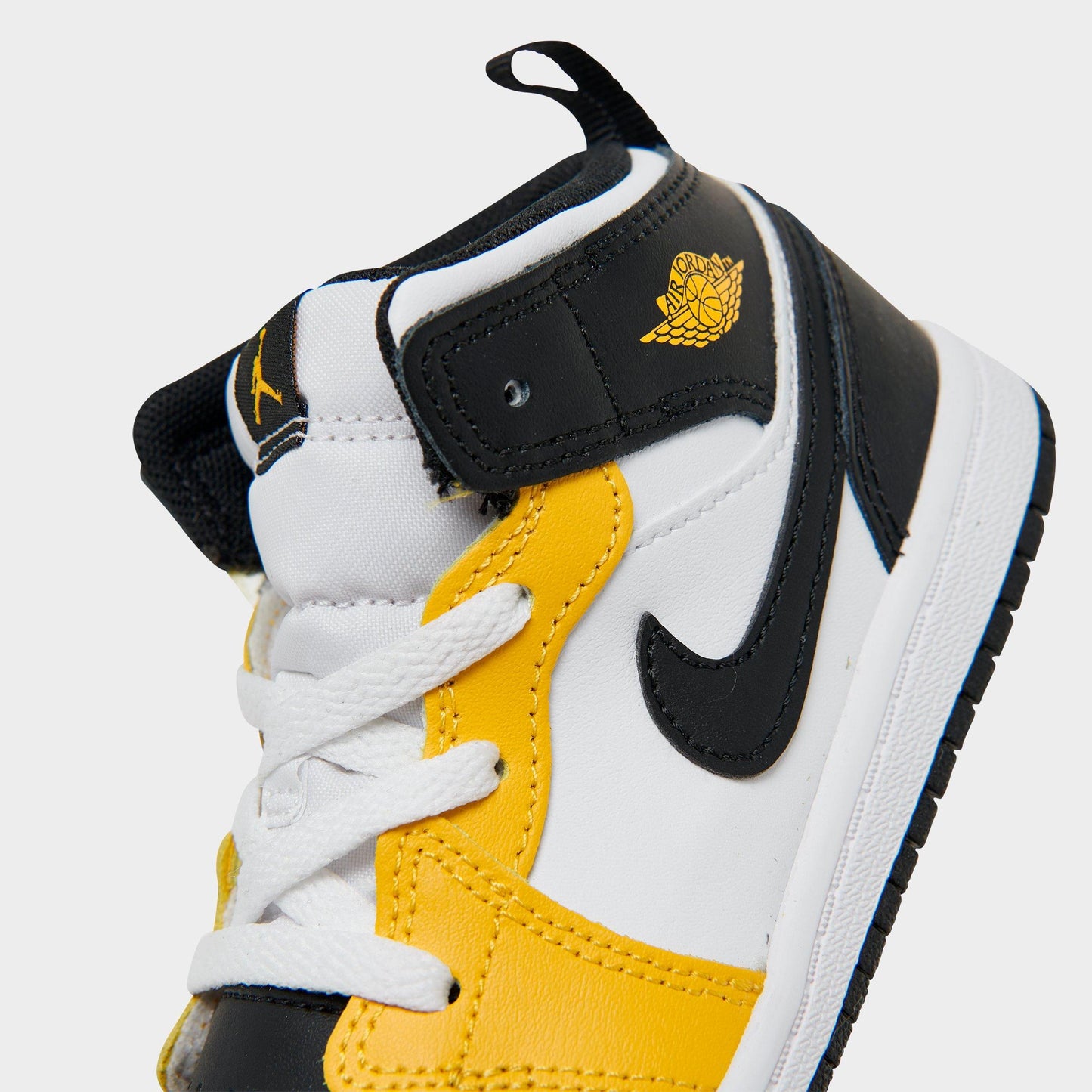 Toddlers Air Jordan Retro 1 Mid 'Yellow Ochre (Td)' - DQ8425-701