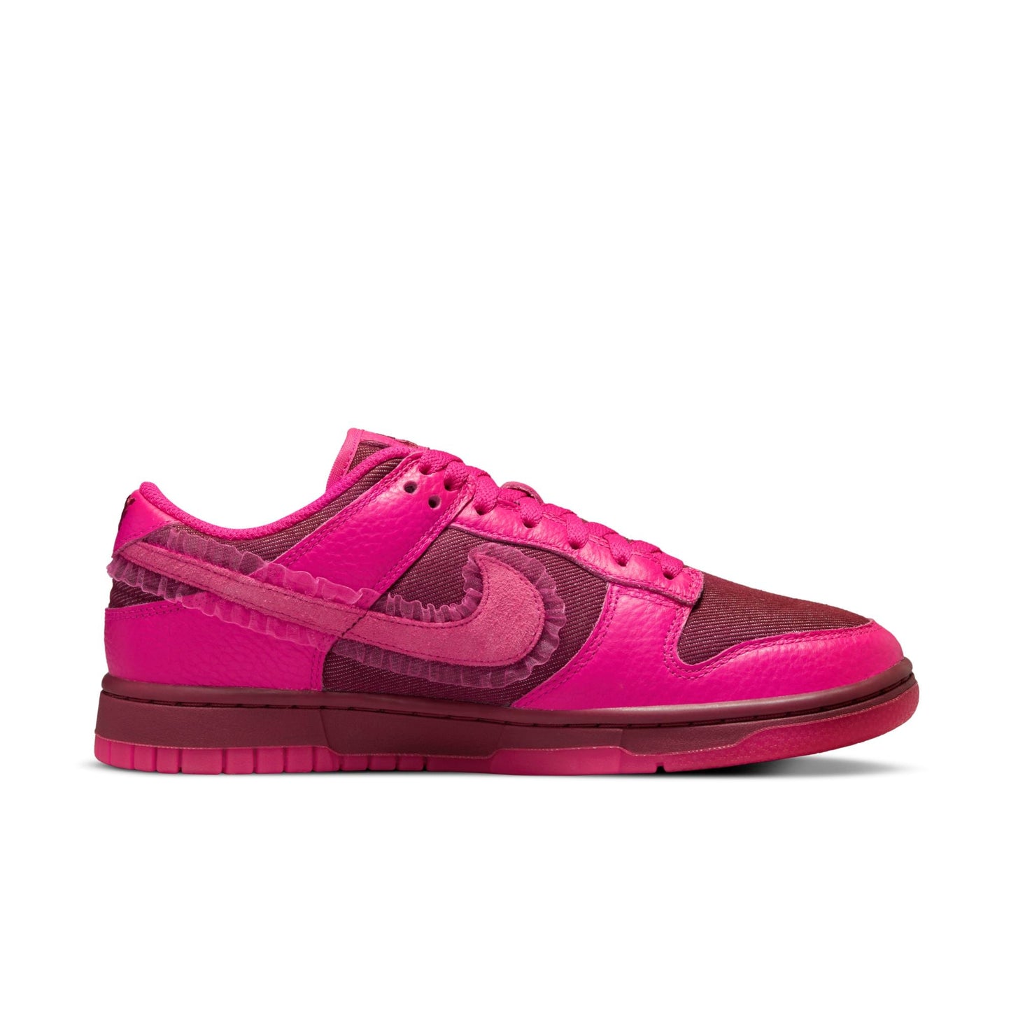 Nike Women's Dunk Low 'Valentine'S Day 2022' W Sneakers