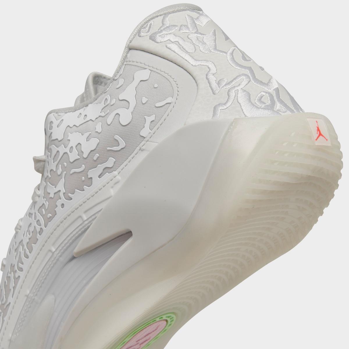[dr0675-103] Mens Air Jordan Zion 3 'sanctuary'