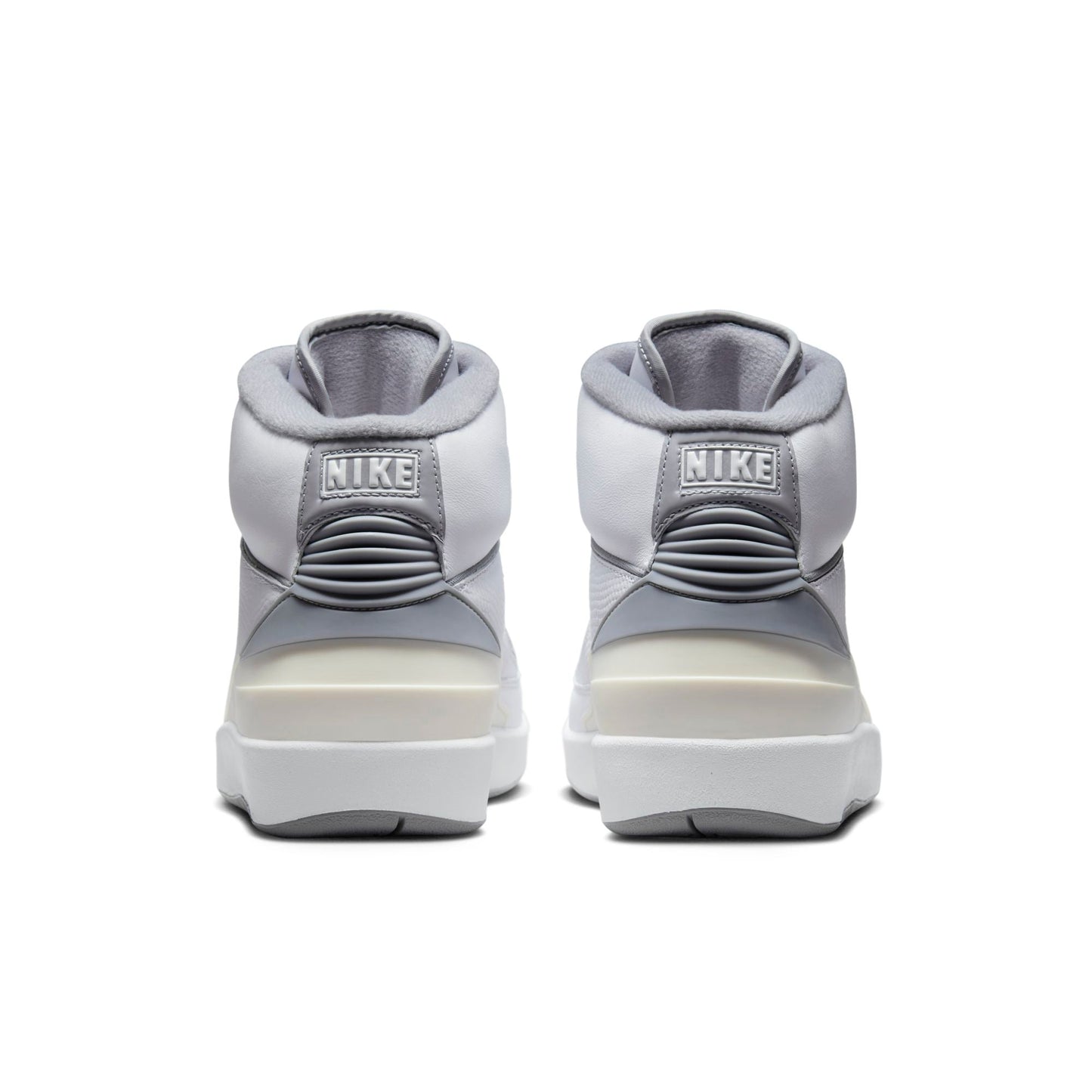 Air Jordan Men's Retro 2 'Cement Grey' Sneakers