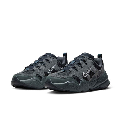 Nike Women's Tech Hera Sneakers