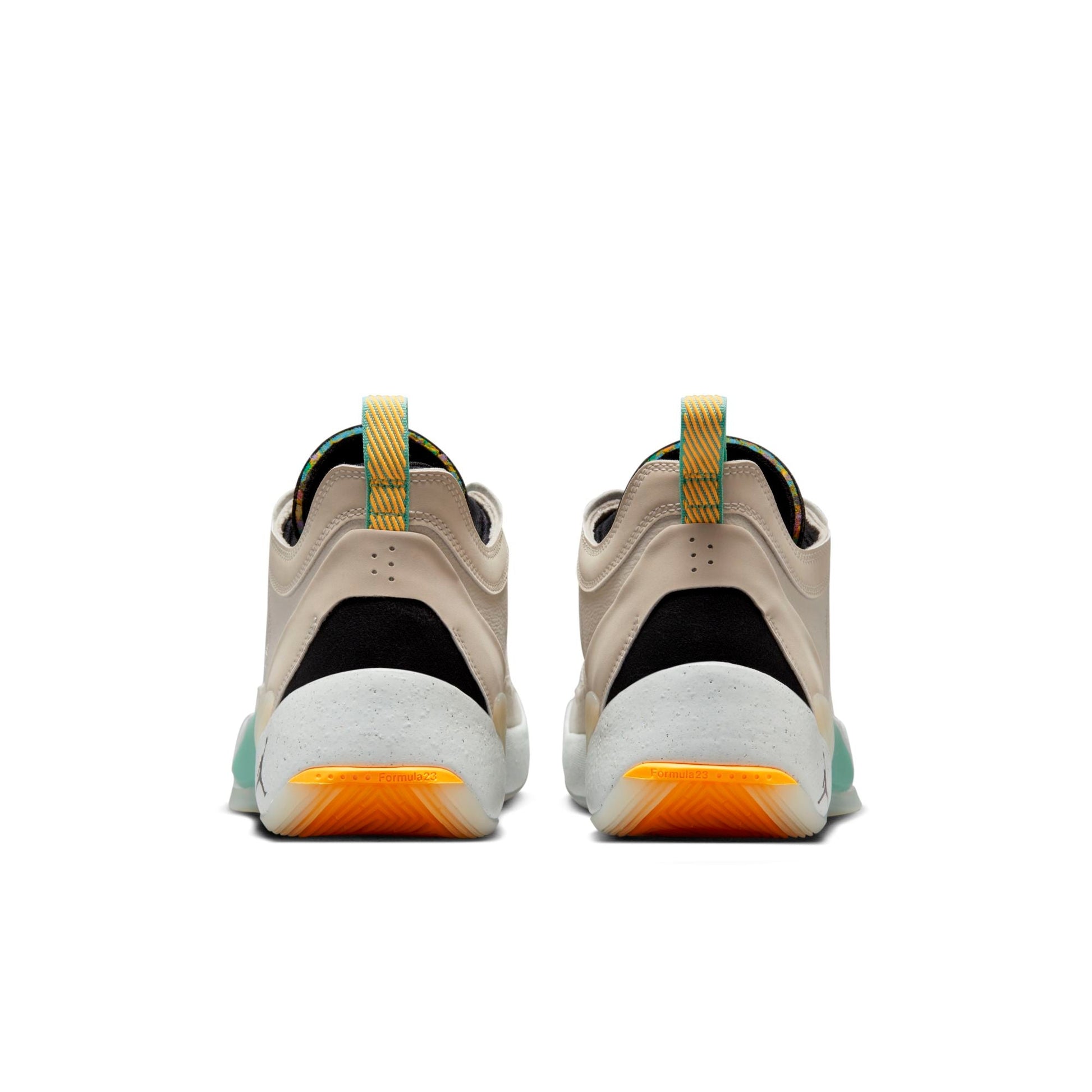 Light Orewood Brown/Light Menta/Black/Barely Green-