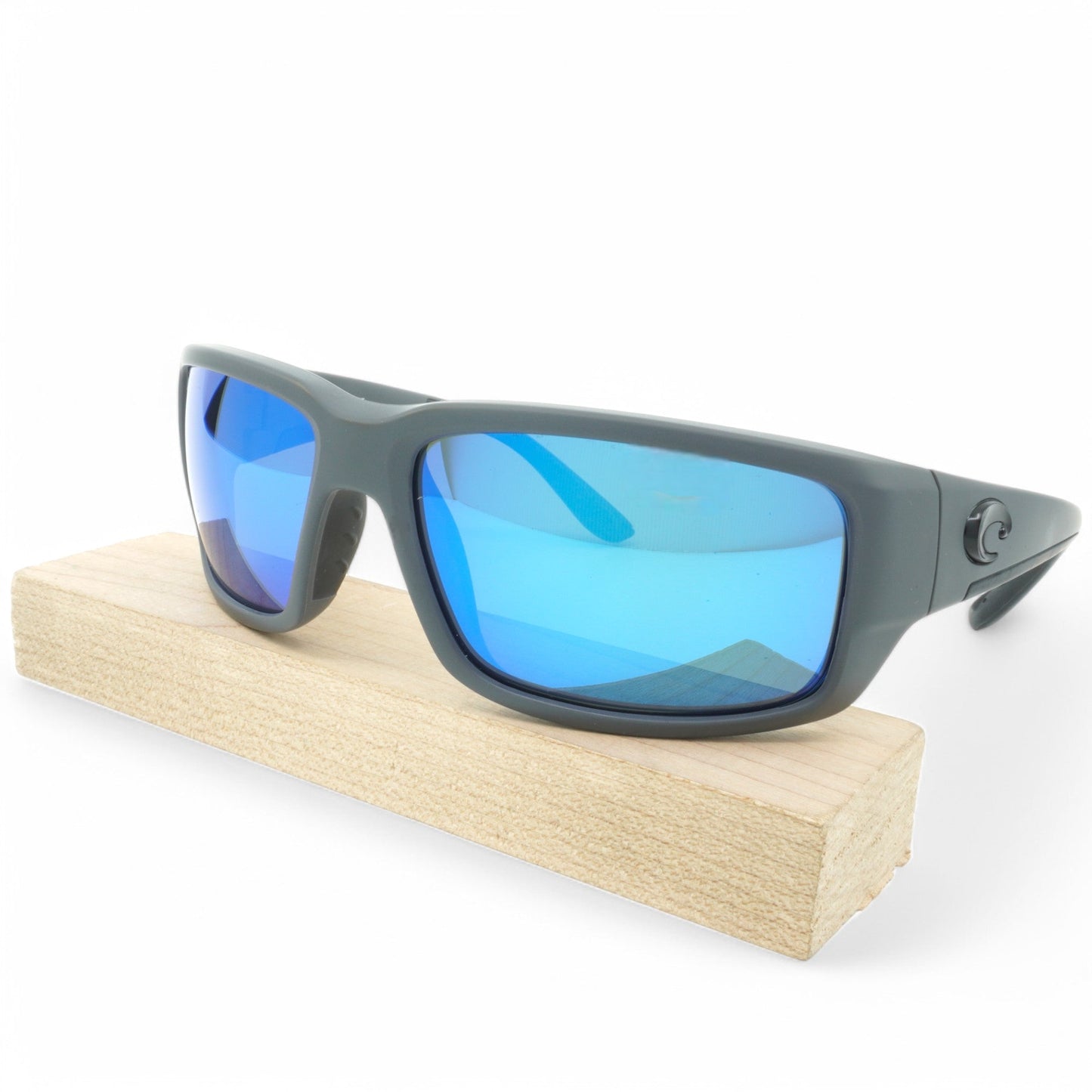 Costa Fantail Polarized Sunglasses