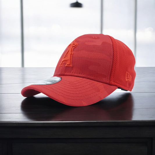 New Era Men's MLB Los Angeles Angels 3930 Strecth Fit Tonal Camo