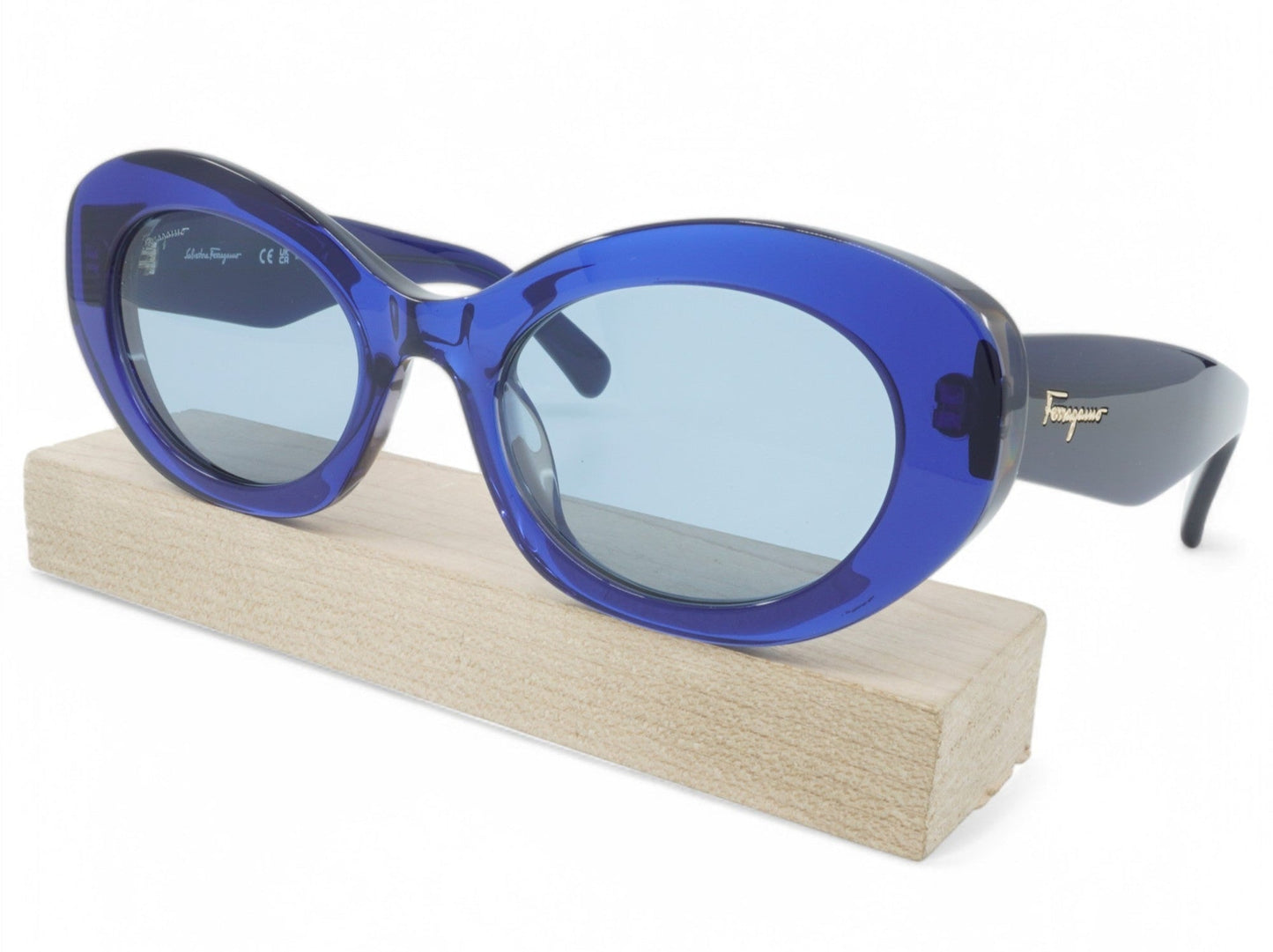 Unisex Salvatore Ferragamo Oval Sunglasses