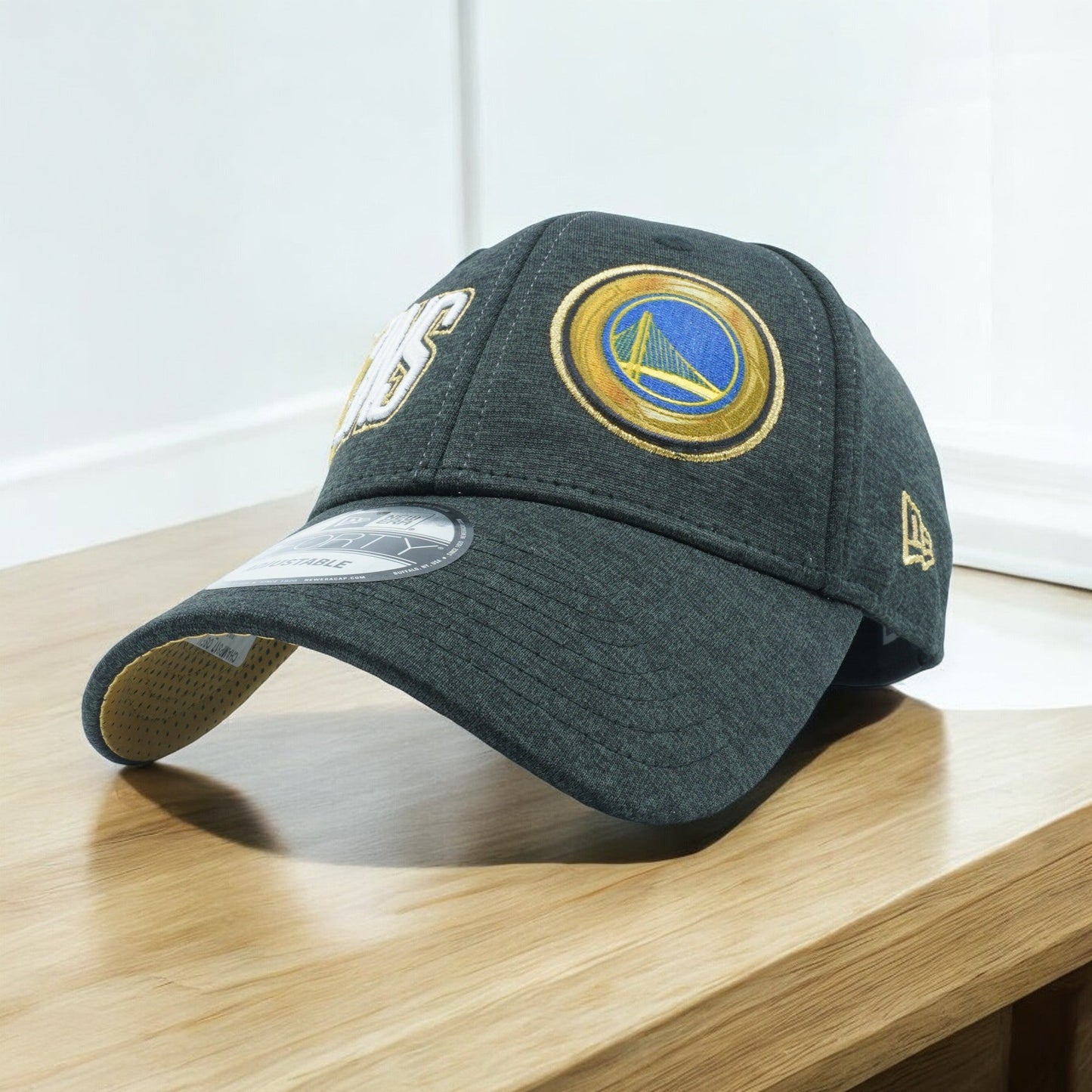 Men's New Era NBA Gs Warriors 940 Snapback 'Champions 2017'