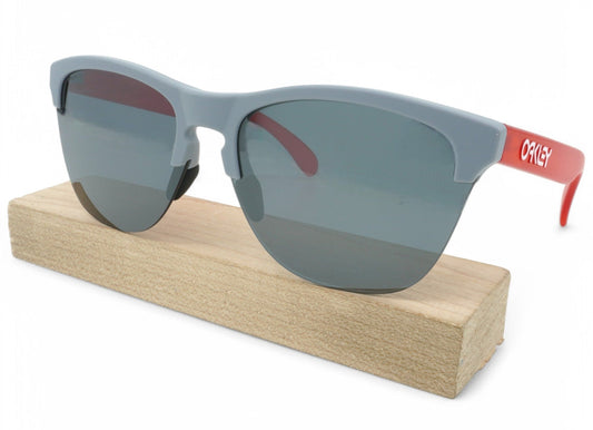 Oakley Frogskins Lite Sunglasses