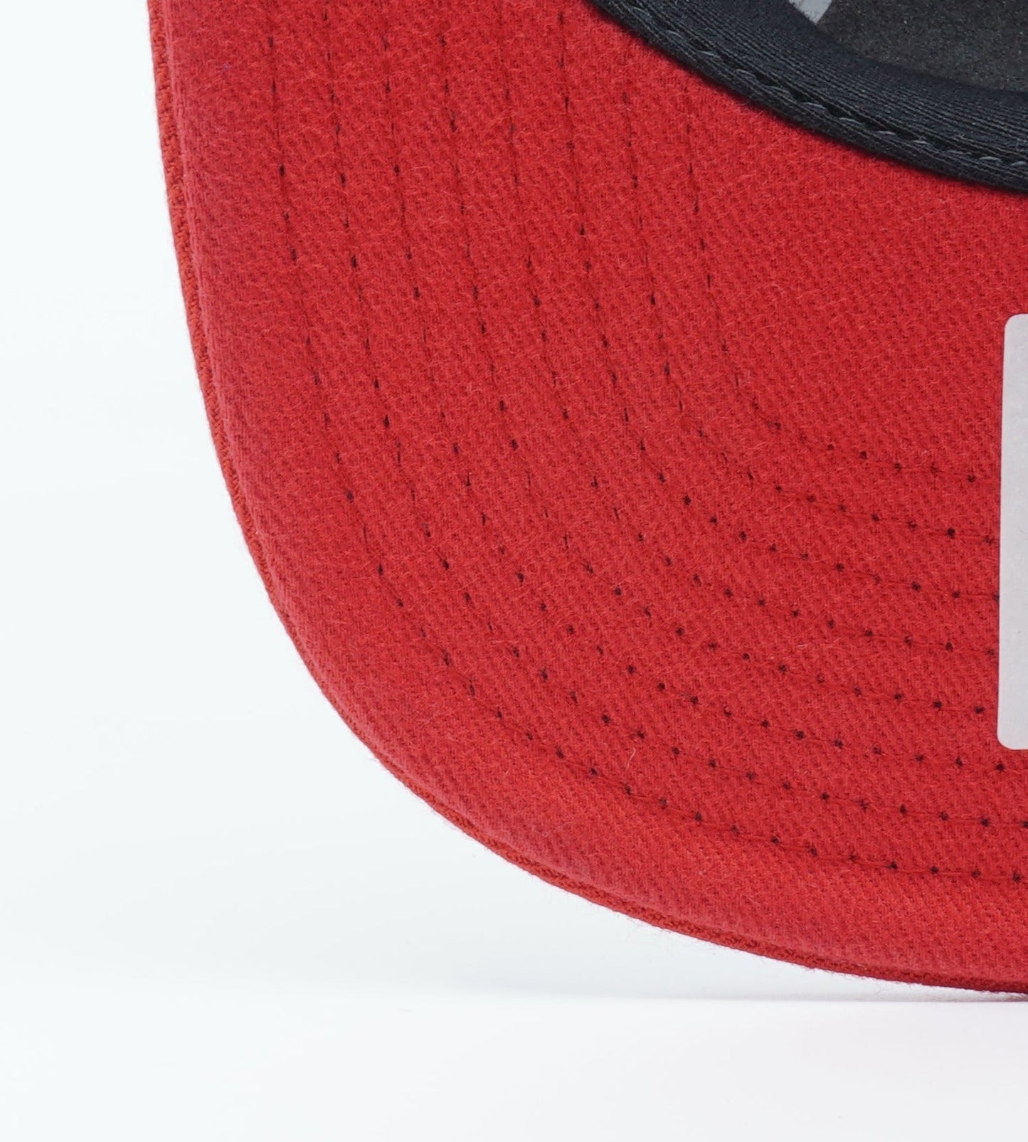 Mitchell & Ness Men's NBA Chicago Bulls 2 Tone Dark Heather Snapback