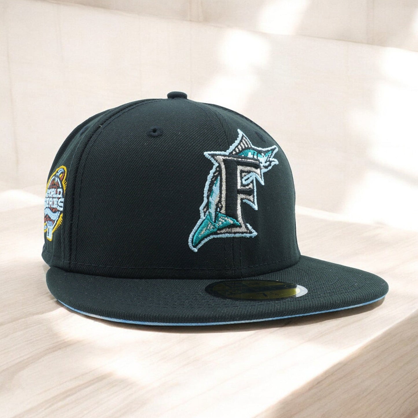 New Era Men's MLB Miami Marlins 5950 Cloud Under Fitted Black