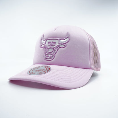 Mitchell & Ness Men's NBA Chicago Bulls Pastel Trucker Snapback