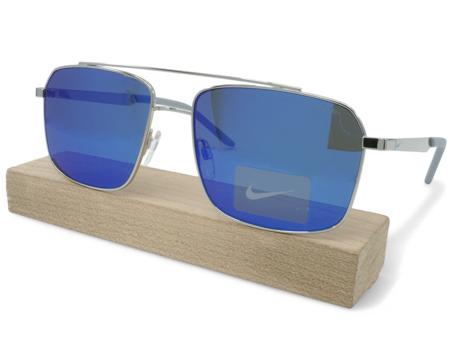 Nike Traveler Strike Sunglasses