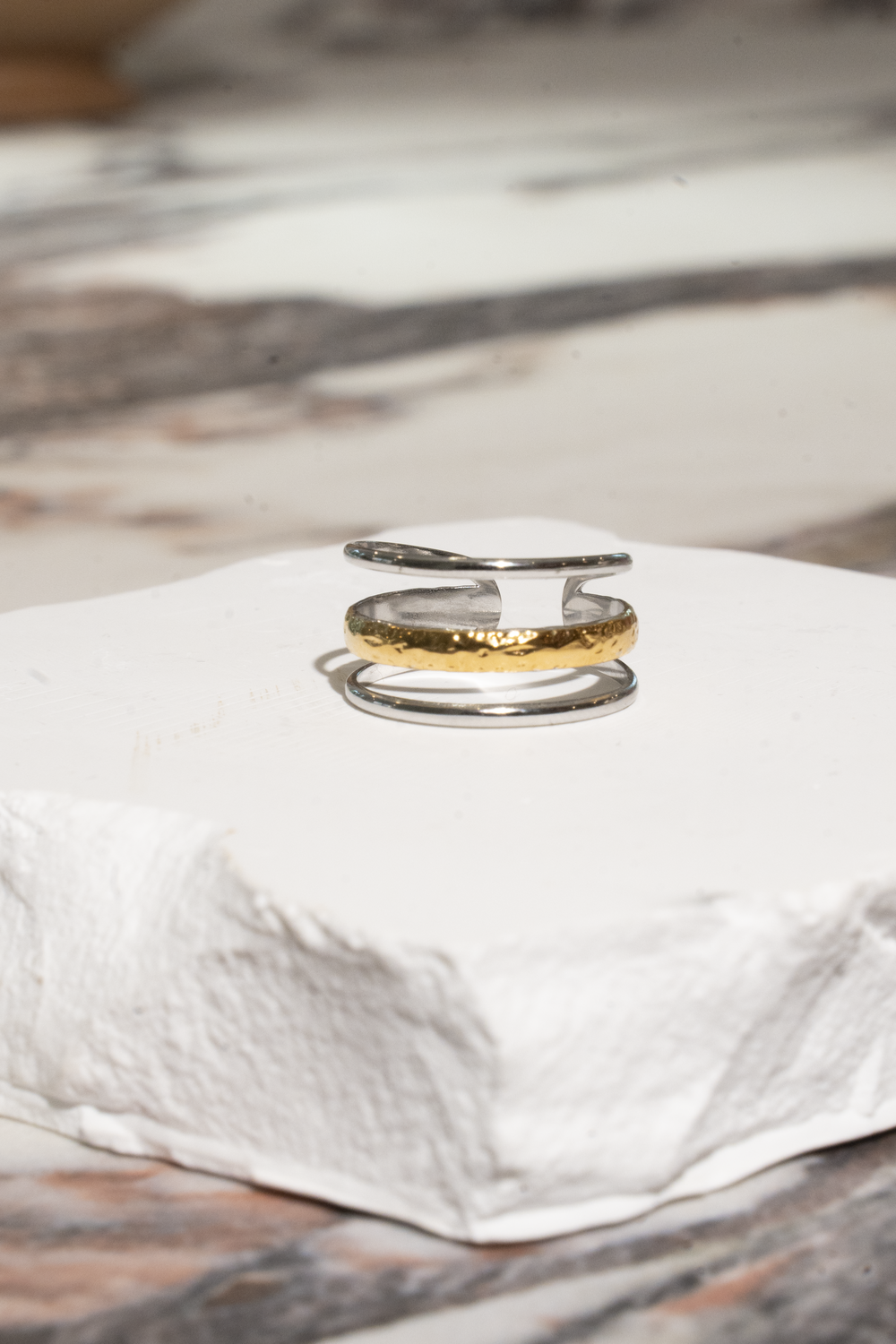MYRA Two-toned Ring