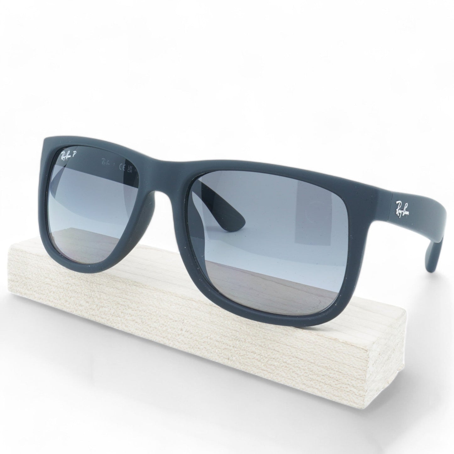 Ray-Ban Justin Classic Polarized Sunglasses