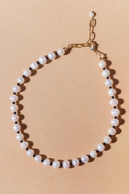 Lou Pearl Necklace