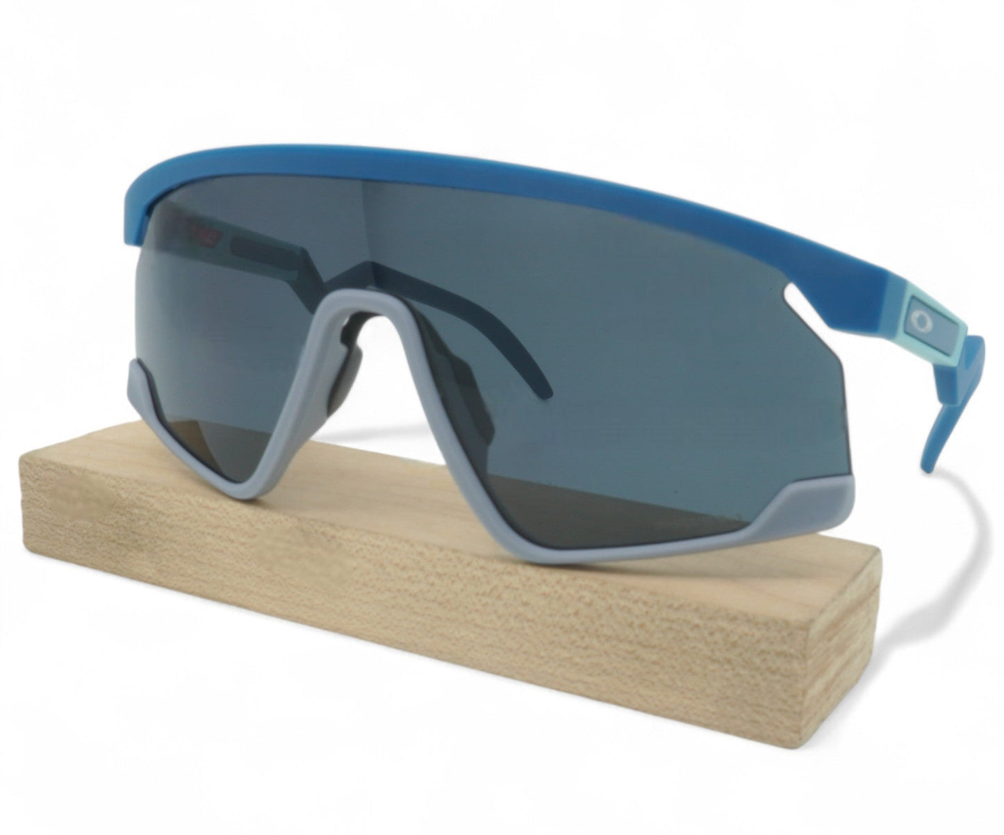 Oakley Bxtr Sunglasses