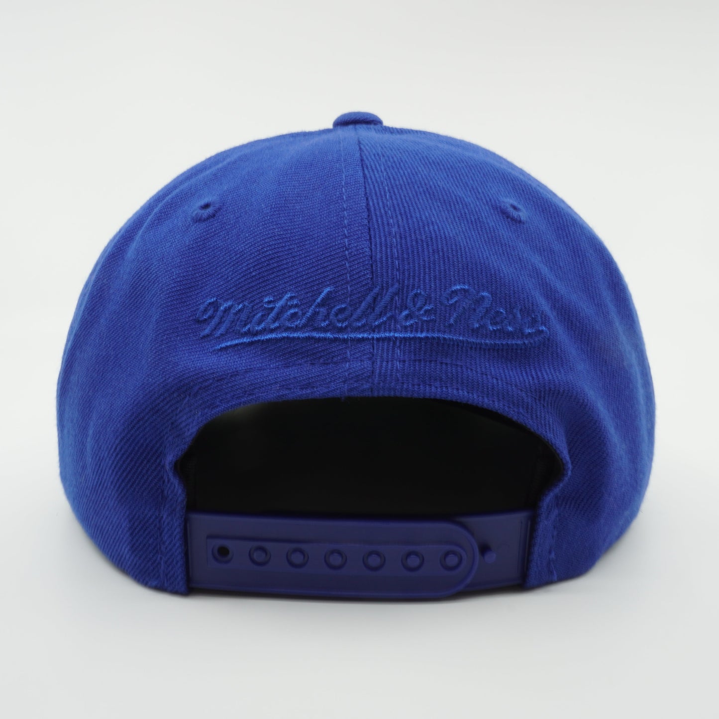 Mitchell & Ness Men's NBA Golden State Warriors Replay Tonal Corduroy 2T Snapback Snapback Caps