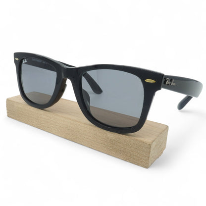 Ray-Ban Ray Ban Wayfarer Sunglasses