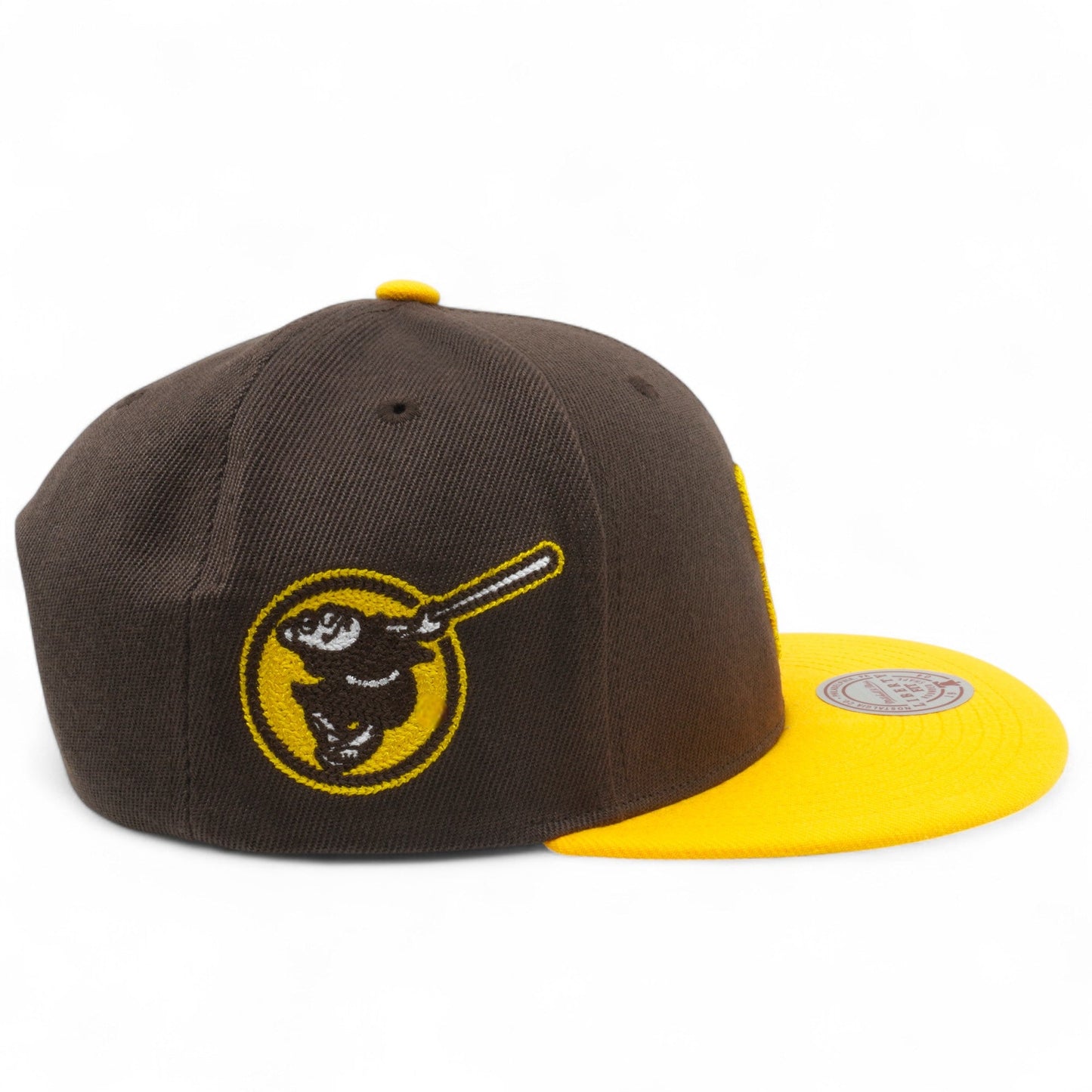 Men's Mitchell & Ness MLB Jump Off Snapback Padres - Brown