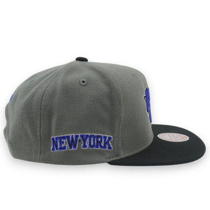 Mitchell & Ness Men's NBA Storm Front Snapback Knicks Snapback Caps