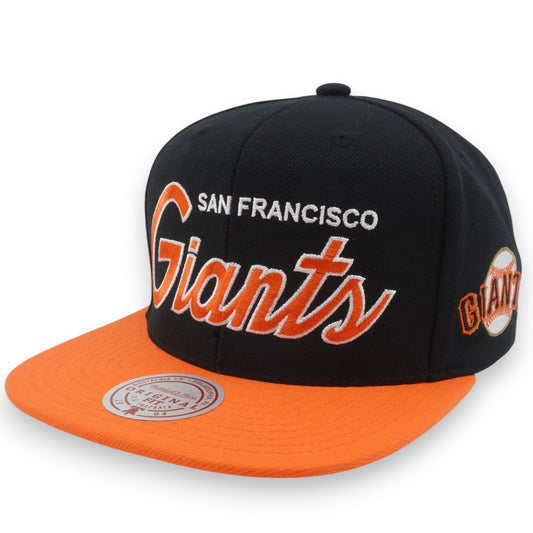 Mitchell & Ness Men's MLB Evergreen Script Snapback Giants Snapback Caps