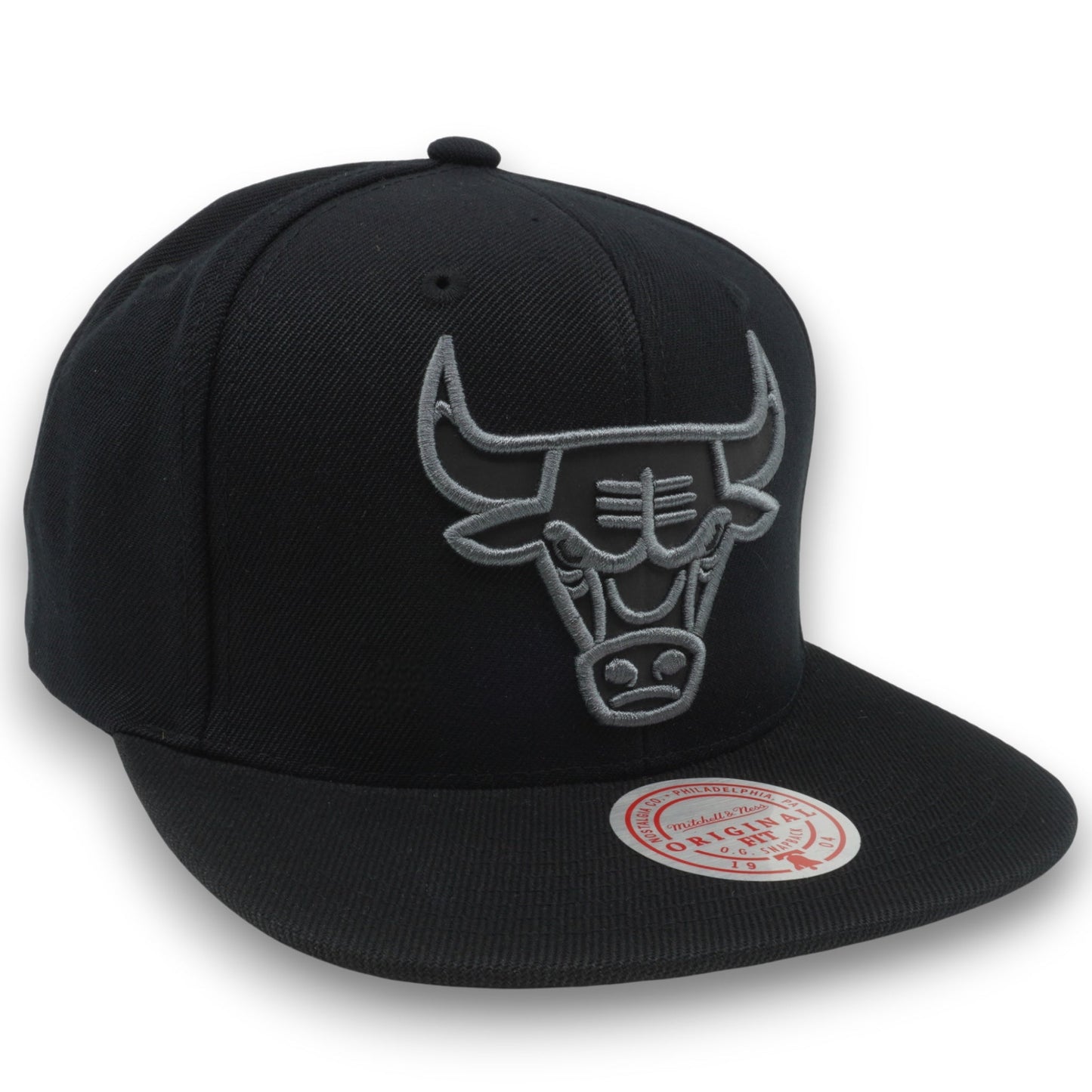 Mitchell & Ness Men's NBA Blackout Reflective Snapback Bulls