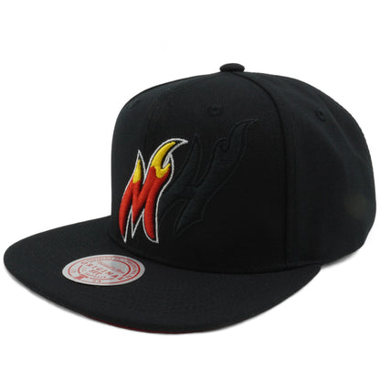 Mitchell & Ness Men's NBA Xl Logo Pop Snapback Heat Snapback Caps